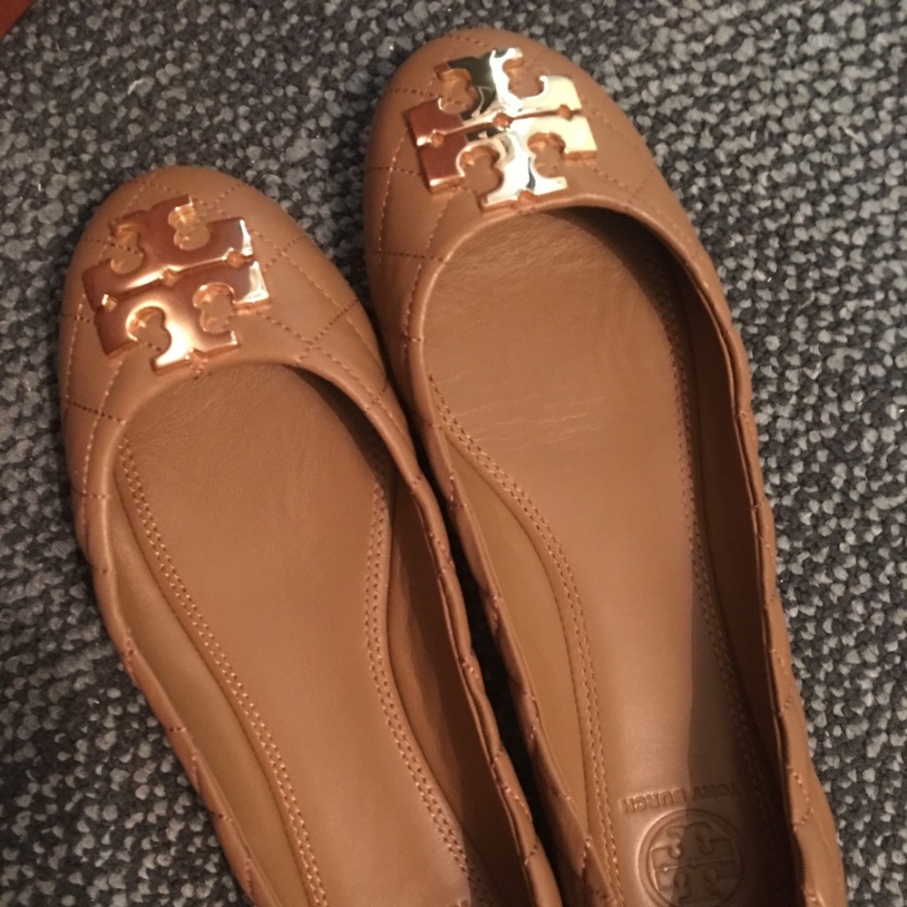 Tory Burch Flats size 7